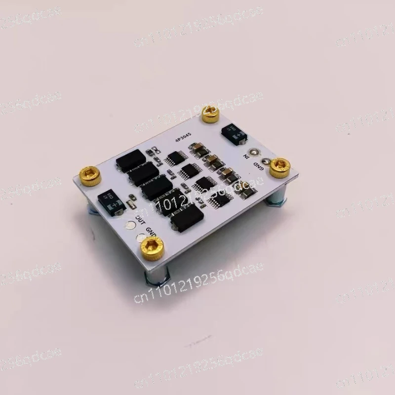 

The LT3045 module uses 4 LT3045s on an aluminum base plate for excellent heat dissipation