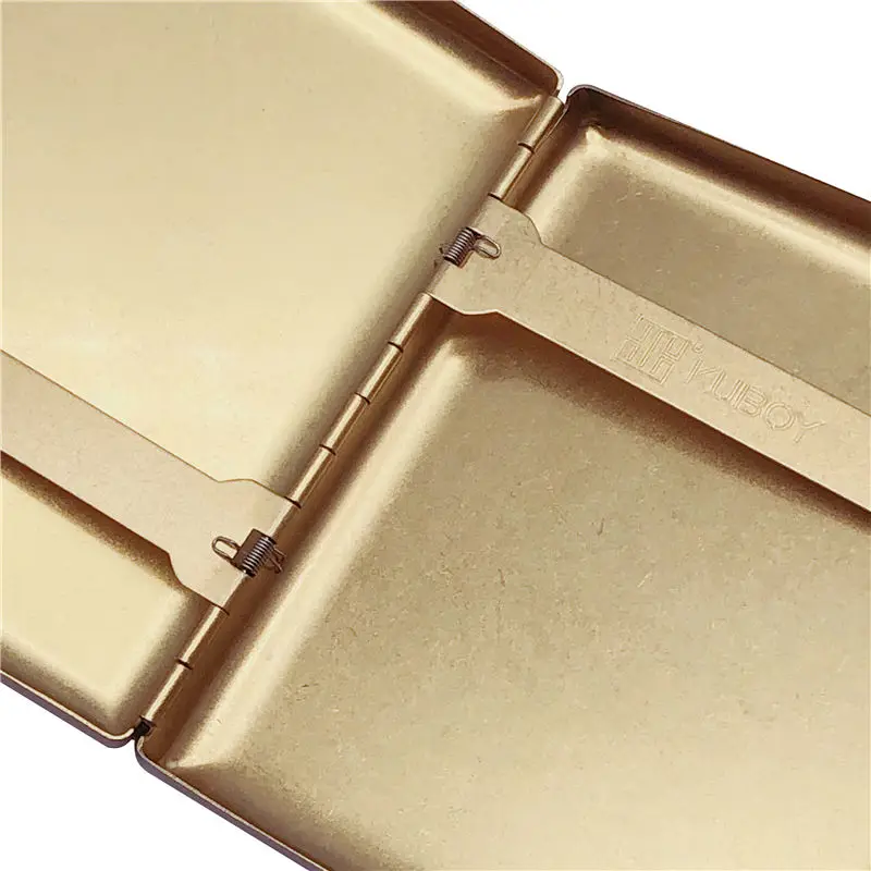Antiqued Style Thick Cigarette Box Case Tobacco Container Box Cig Cigar Holder Box Storage Case with 2 Clips 20Pcs Capacity
