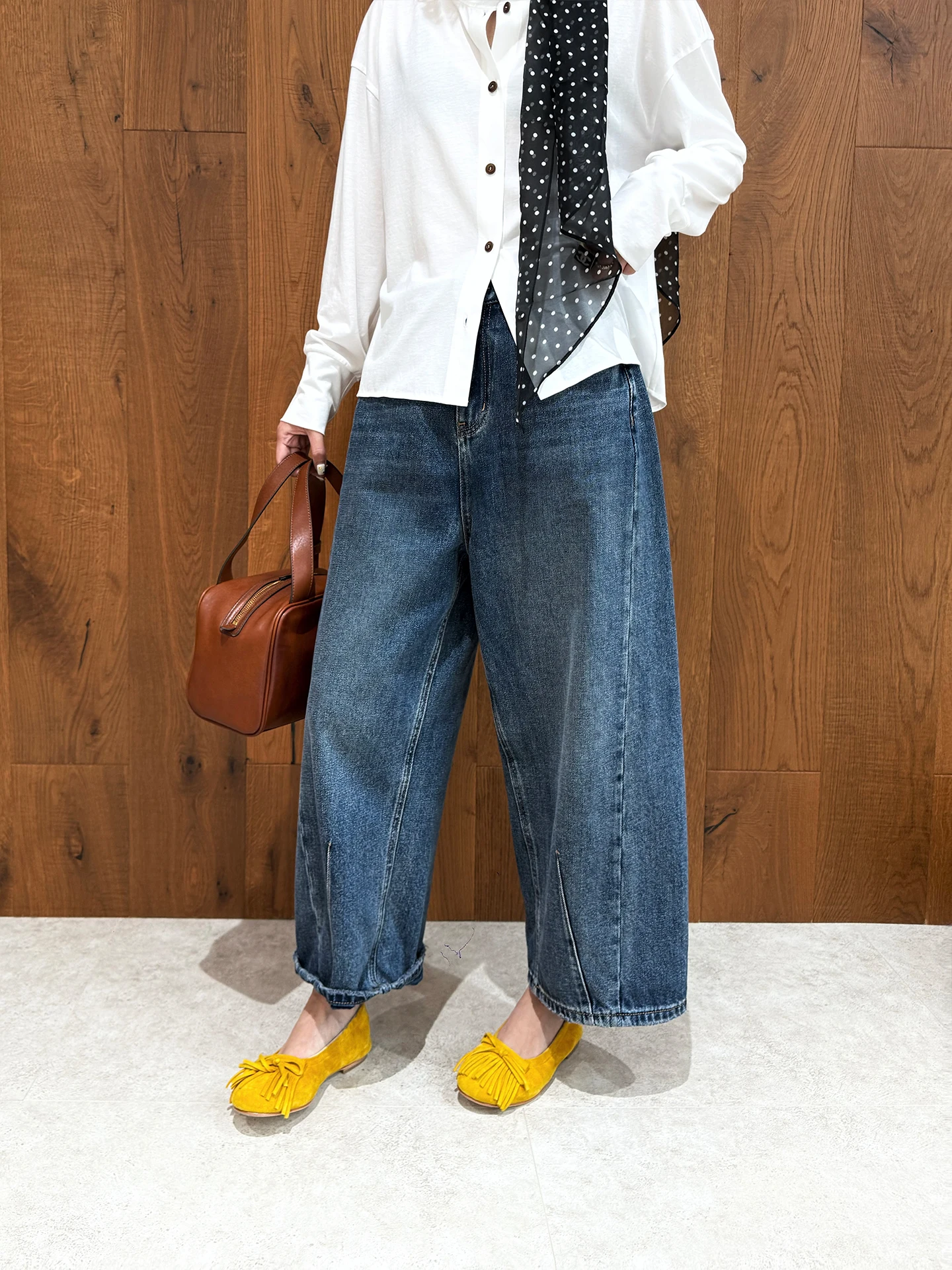 

Loose Women's Jeans Straight Leg Casual Cotton Denim Pants Spring Autumn Faionable Wide Leg Trousers by BUUE