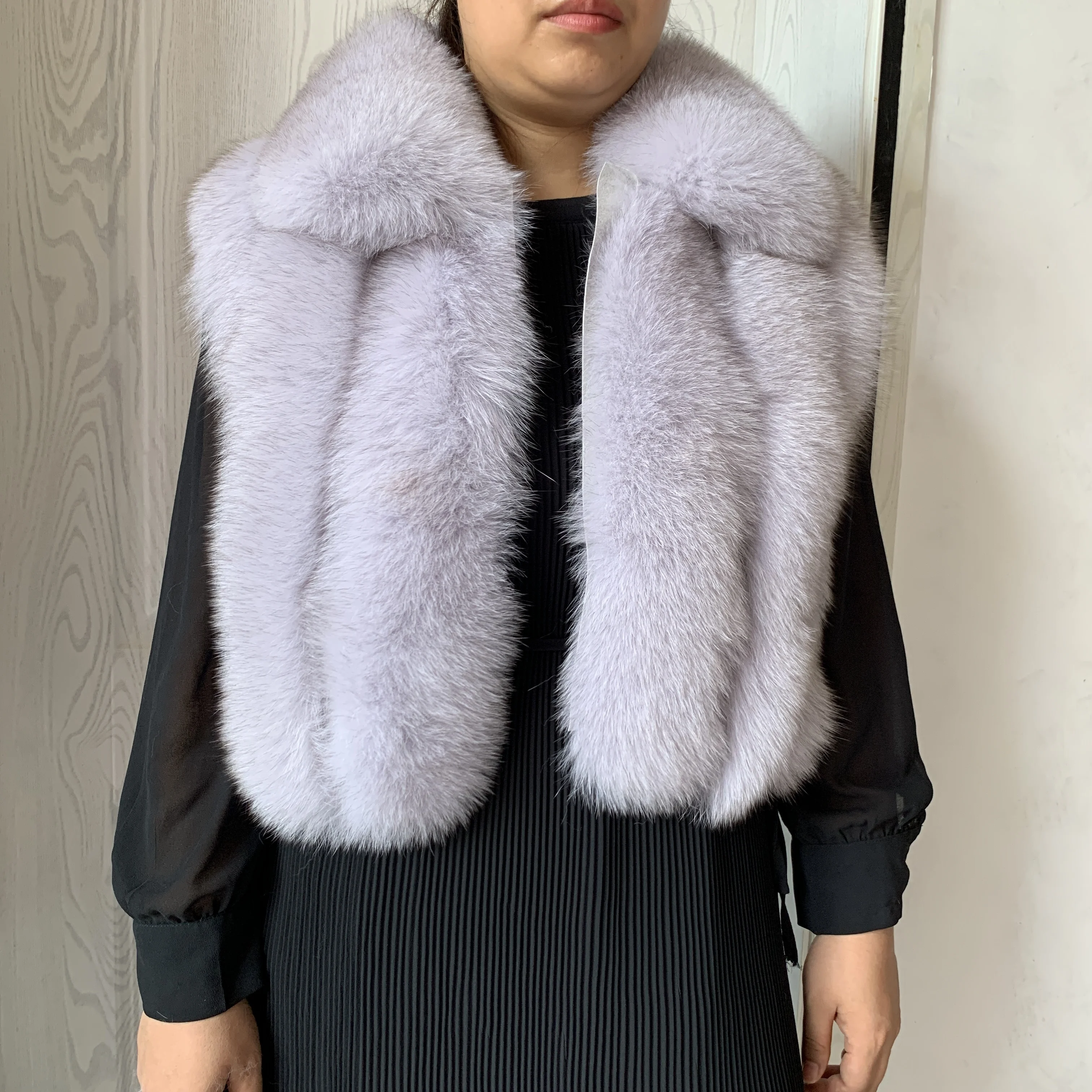 2023 new real fox fur vest short fashion women autumn-winter natural fur lapel vest vertical row fur jacket 100% authentic fur