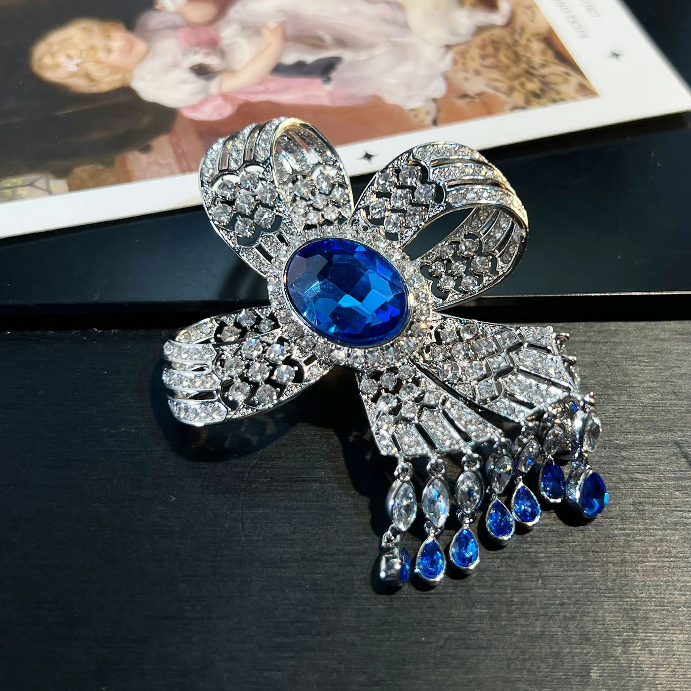 

Butterfly Medieval Baroque Retro Palace Style Tassel Clothing Western Antique High-End Brooch