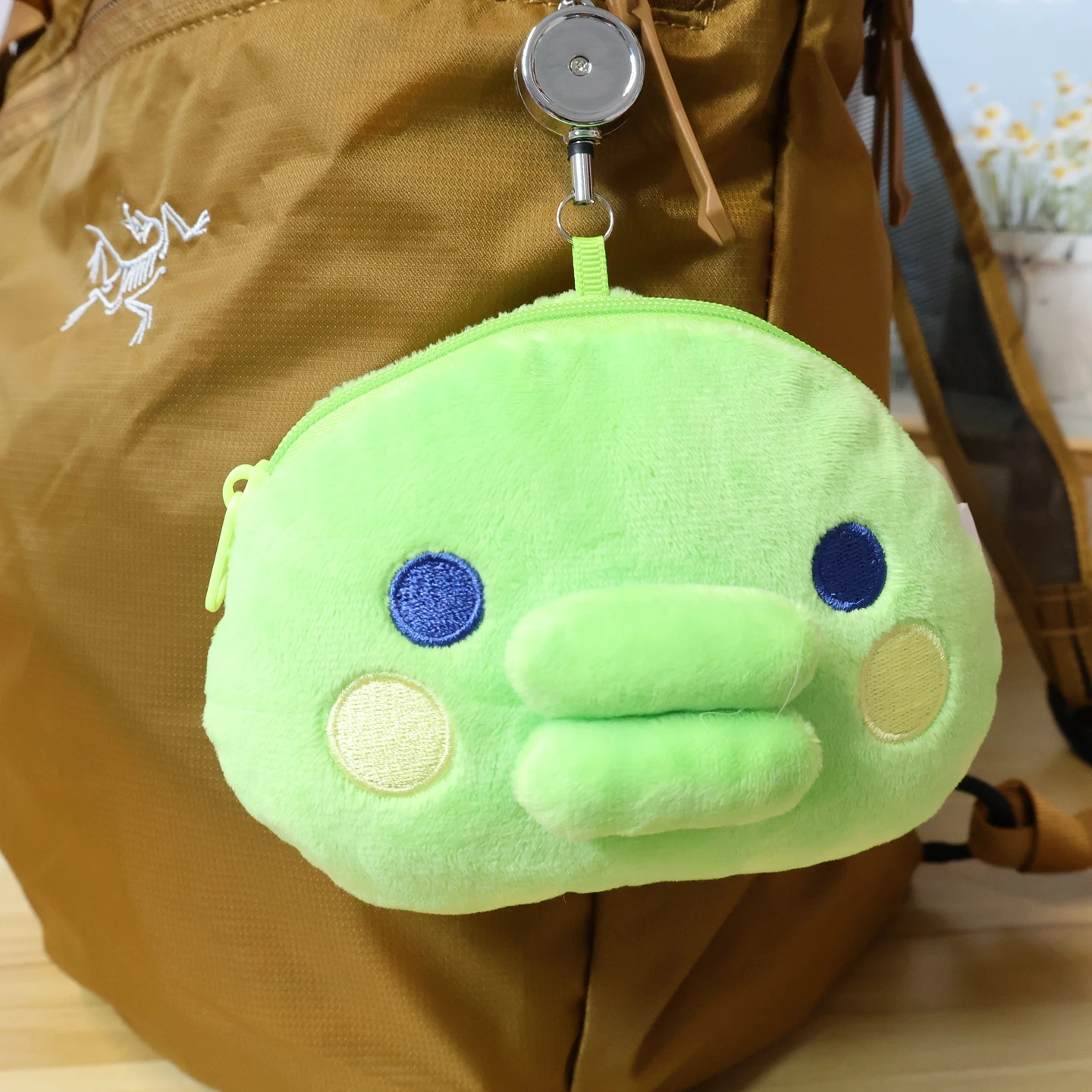 Lindo juguete electrónico de peluche para mascotas Tamagotchi, tarjetero de boca grande, monedero colgante