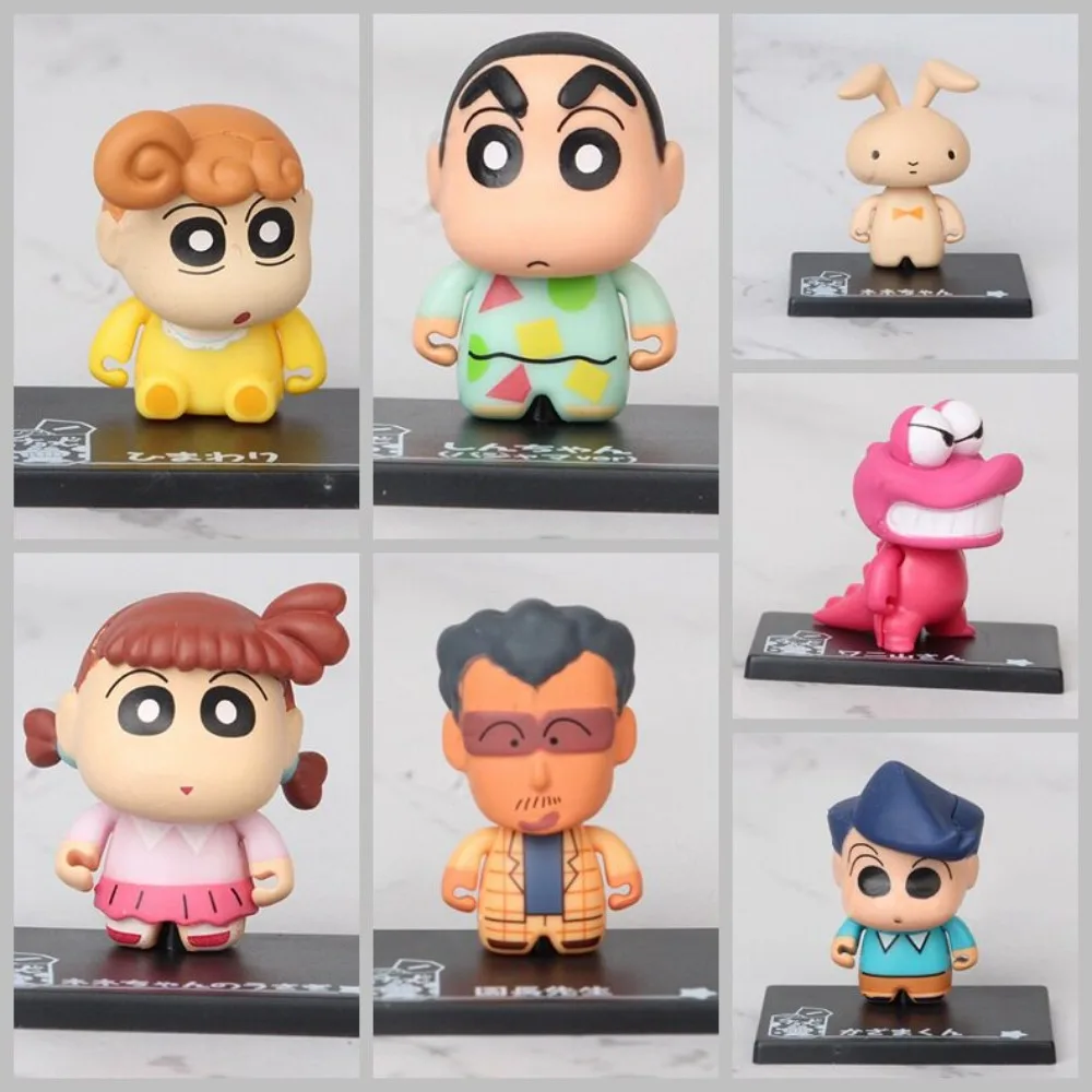 

Коллекционная мини-фигурка Bandai Crayon Shin-chan Q-версия в капсуле, аниме-персонаж, украшение для стола, подарок, с подставкой