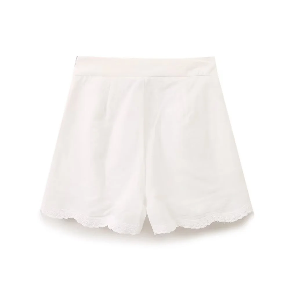 Autumn New Product Women's Casual Versatile Style Show Thin Carving Embroidery Hollow A-line High Waist Shorts