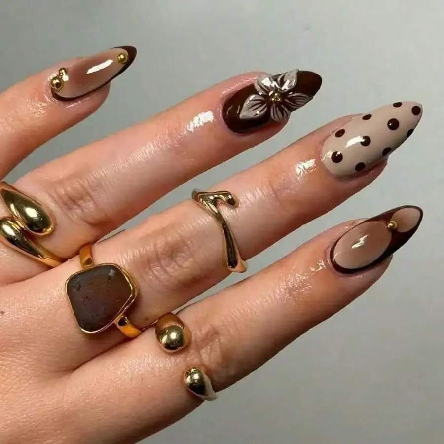 

24 pieces of Maillard retro brown French wearing armor, three-dimensional flower polka dots long almond handmade manicure finished fake nails