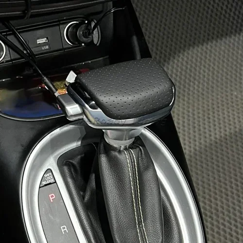 Imagen 2 del producto Perilla de palanca de cambios automática para KIA Sportage 3 2015 Sorento K5 K4 K3 K7 Soul 2 ceed Optima rio 2012 Interior de carbono