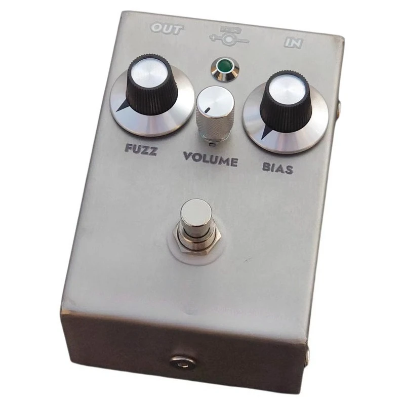 Silicon tube exchangeable germanium electric guitar effect device