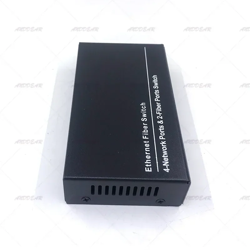 2SFP4E 10/100/1000M Gigabit Ethernet Switch Ethernet Fiber Optical Media Converter 4RJ45 และ 2 * พอร์ตไฟเบอร์ SFP