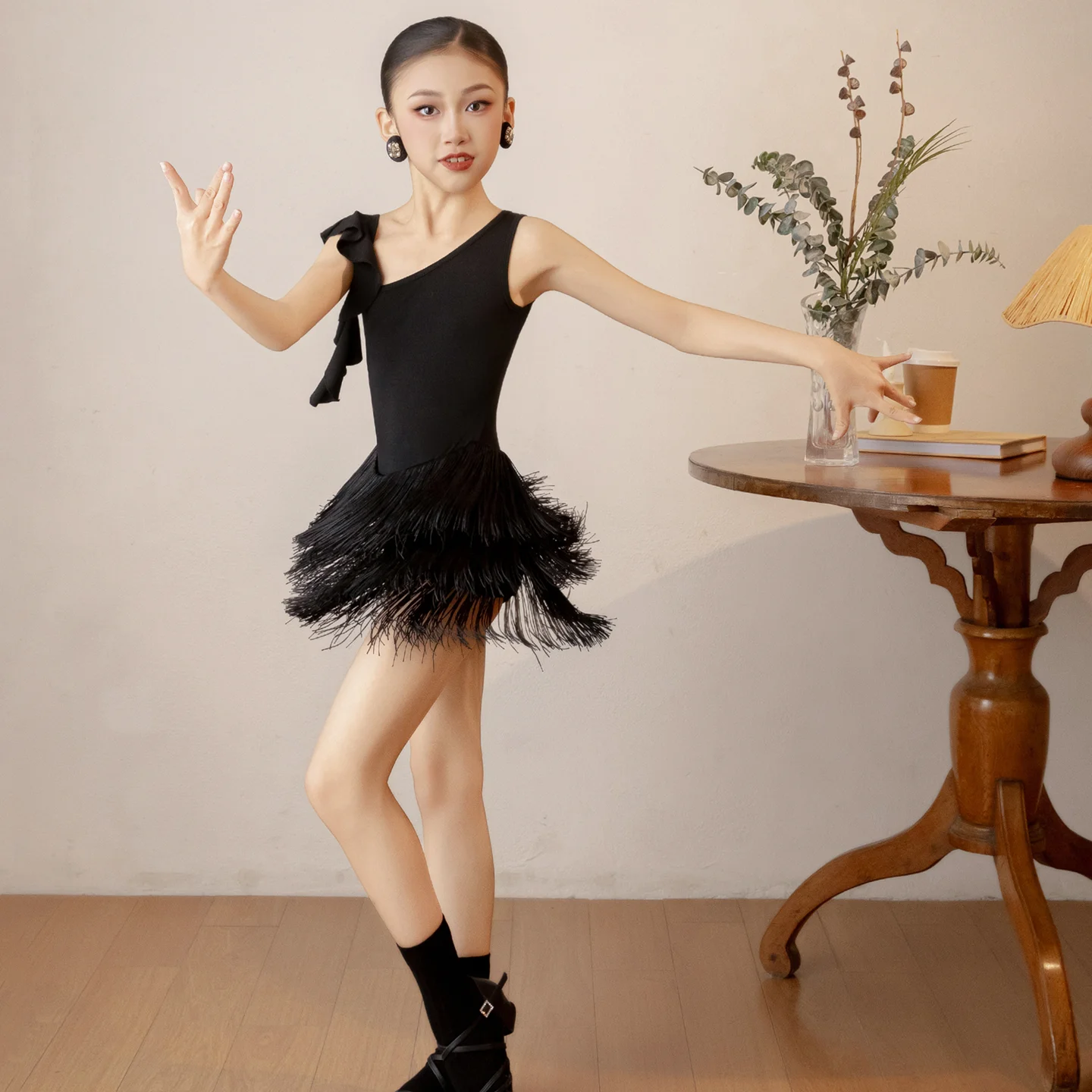 Summer Black Latin Dance Dress Ruffled Fringe Outfit Slim Elastic Training Attire Tournament Stage Soft Sweat-Wicking Dance Gown