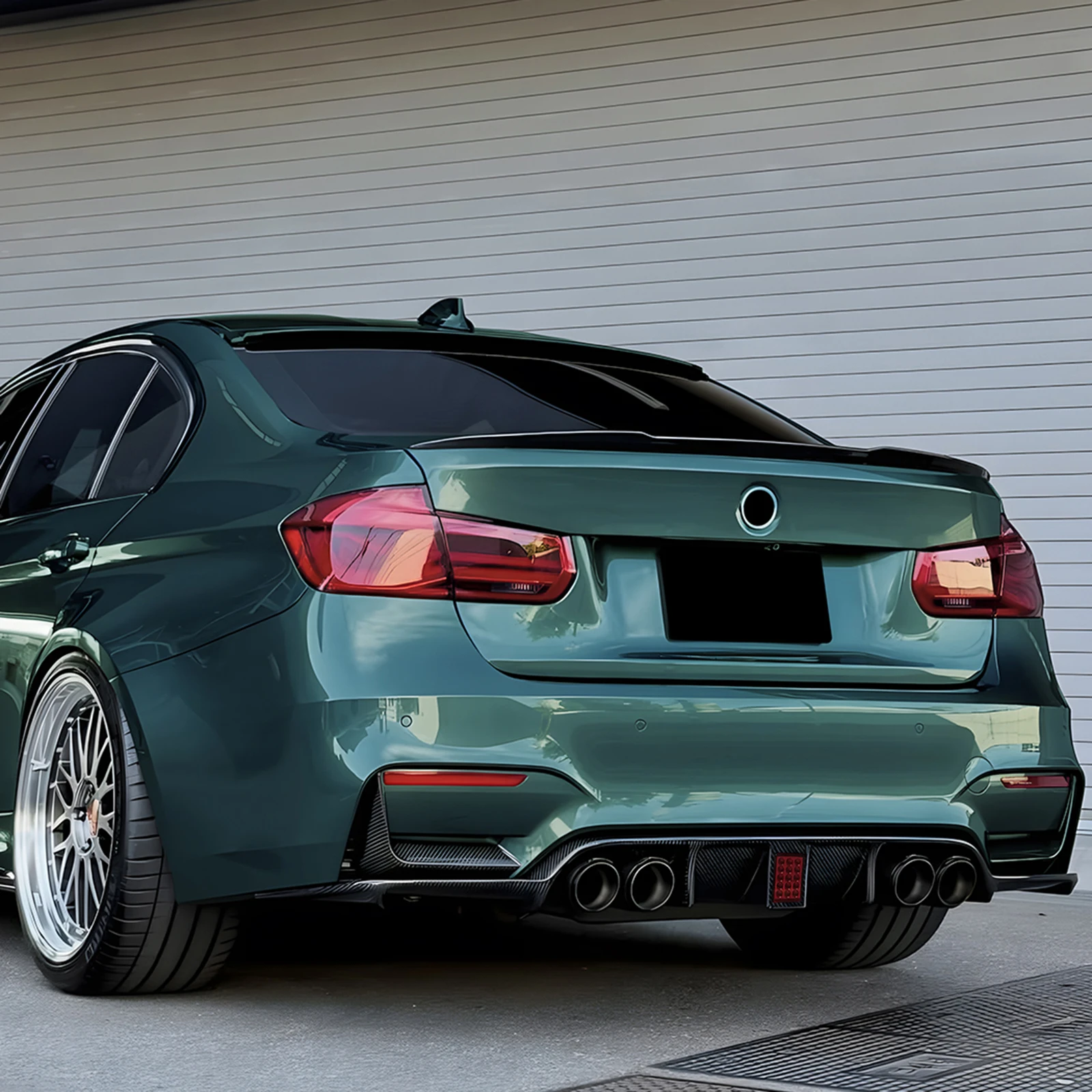 

Rear Bumper Diffuser Lip Carbon Fiber Look/Gloss Black Tail Boot Spoiler Splitter Guard For BMW F80 M3 F81 F82 F83 M4 2014-2019