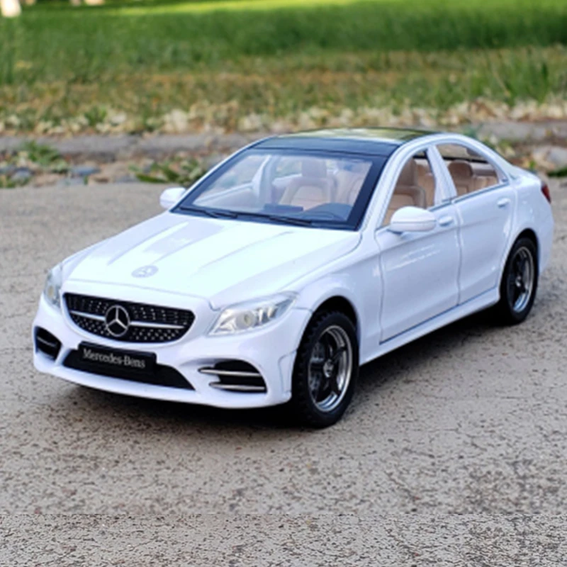 1/32 C260L C-Class Diecast Alloy Car Model Metal Vehicles Simulation Toy Car Model Sound and Light Collection Toy Gift