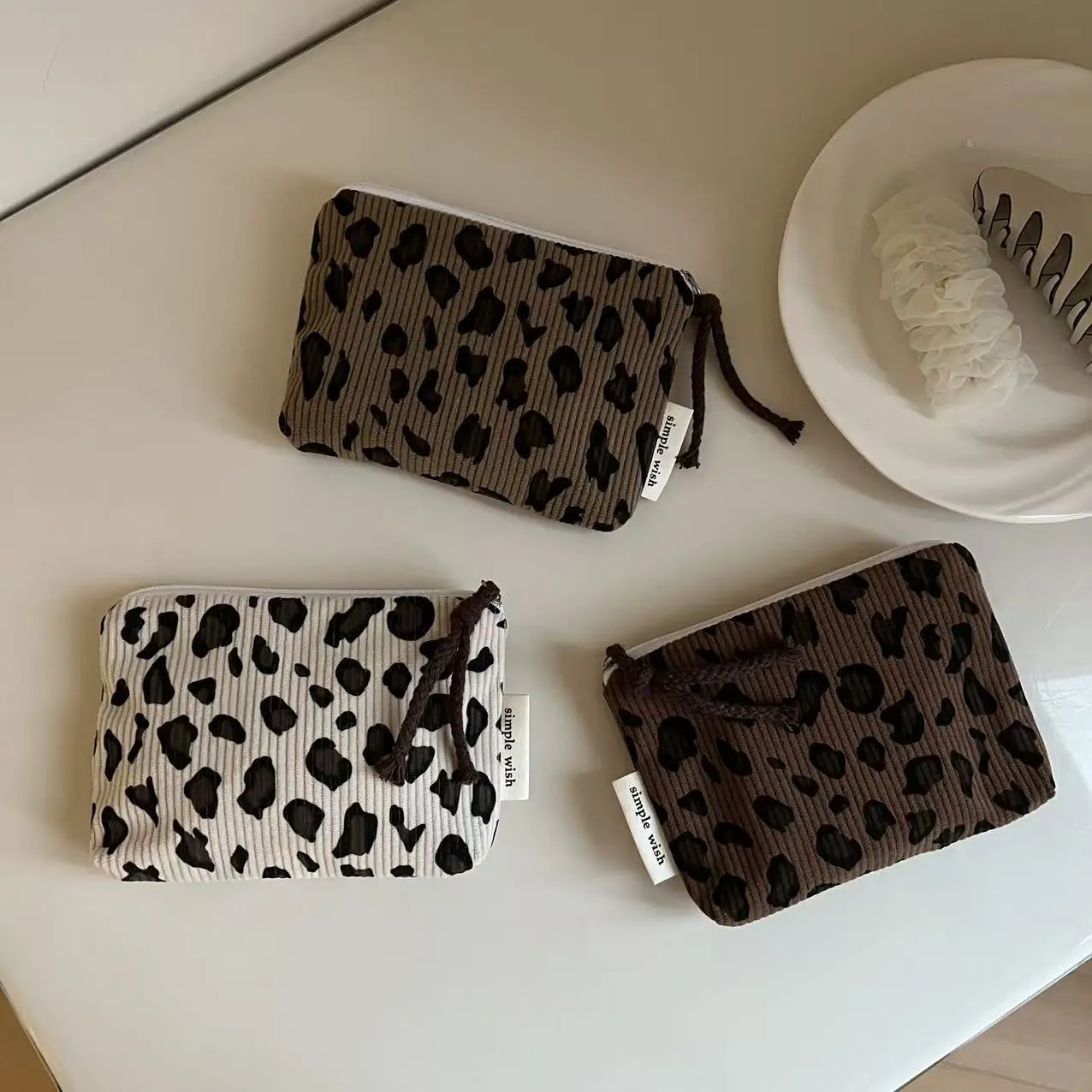Cartera Retro con estampado de leopardo para mujer, Mini bolso de mano, monedero, bolsa de almacenamiento, bolsa de toallas sanitarias