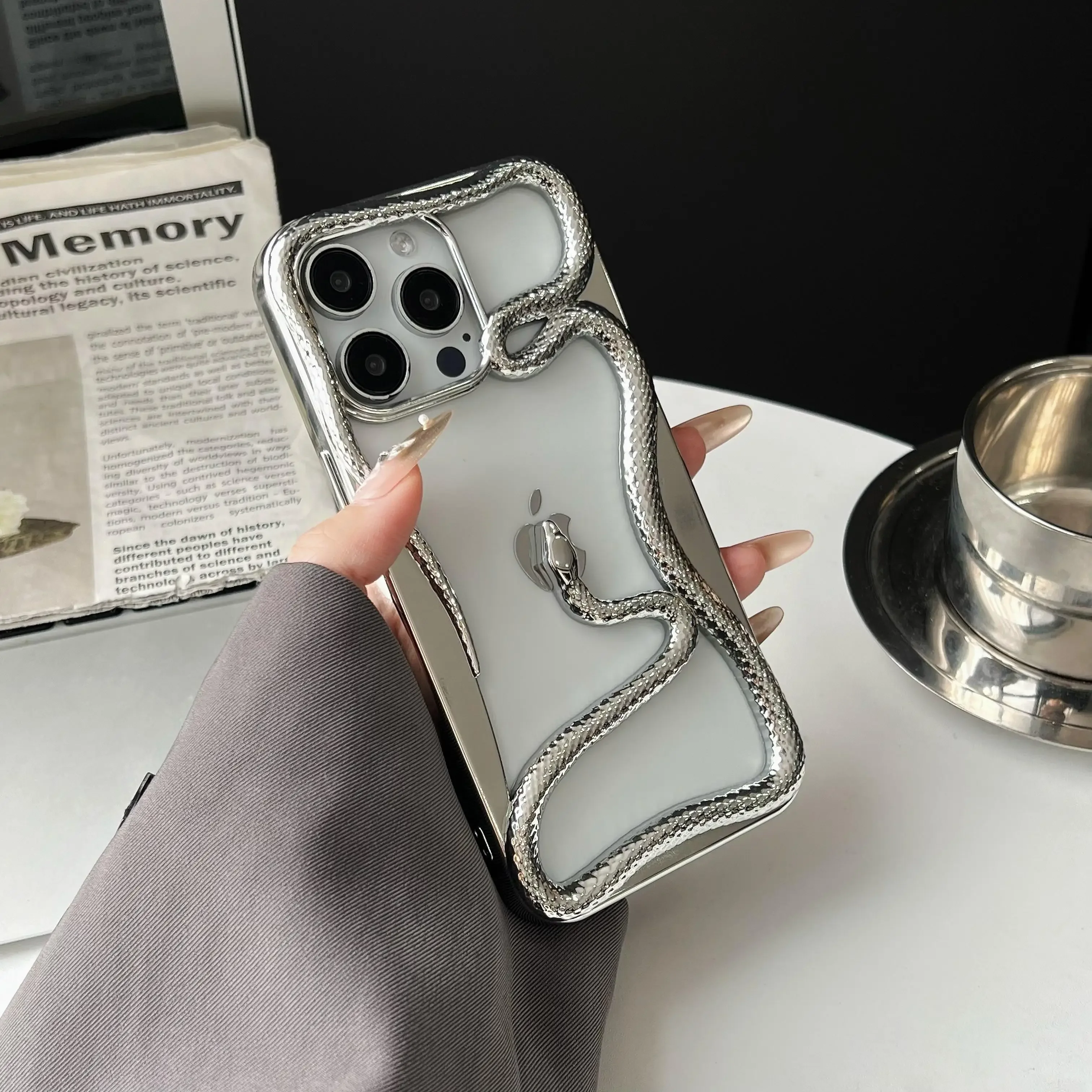 Plating Soft Rubber Hollow Snake Type Phone Case For iPhone 11 12 13 14 15 16 Pro Max Lens Protection Shockproof Irregular Cover