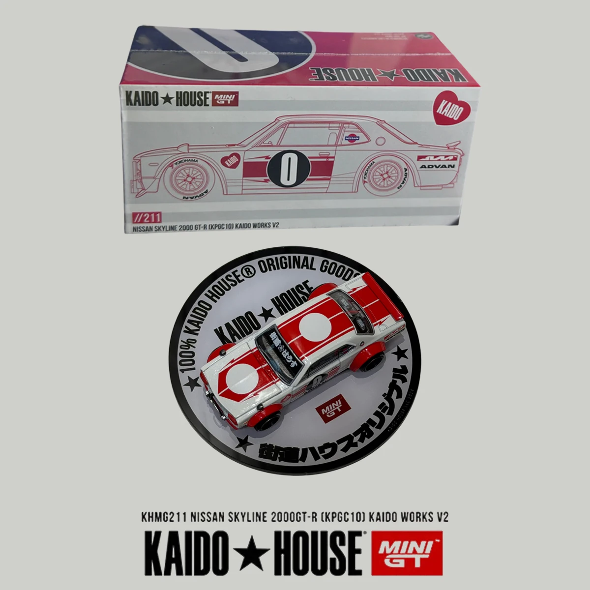 Kaido House x MINIGT 1:64 Nissan Skyline 2000GT-R Works V2 Advan #0 White/Red Diecast Car Model (Openable Hood) In Stock KHMG211