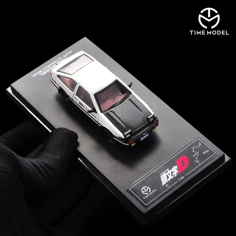 TIME MICRO 1:64 الأولي D Tofu Shop AE86 RX-7 النسخة الهزلية نموذج سيارة سبيكة محاكاة نموذج سيارة ، عرض ولعبة تحصيل الهدايا