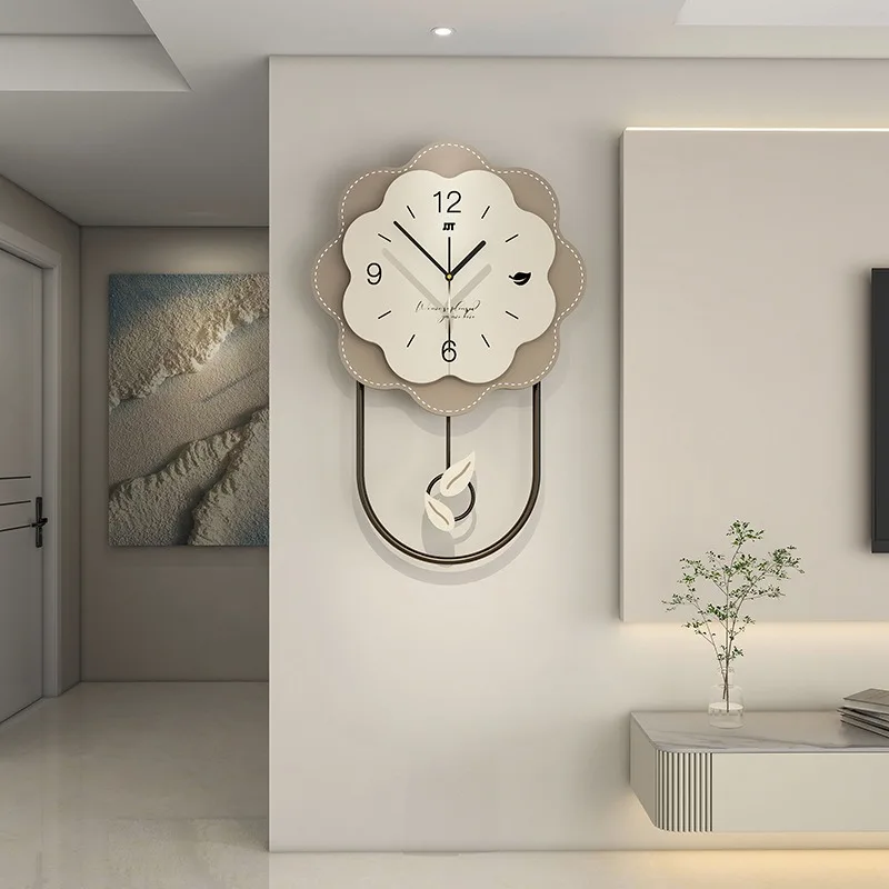 Modern Wall Clock Luxury Decorative Wall Watch Aesthetic Large Pendulum Clocks Minimalist Silent Elegant Living Room Watches