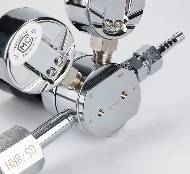 High Pressure Purity Gas Stainless Steel One Single Stage Pressure Regulator With Gauge Valve Oxygen Gas Pressure Regulating