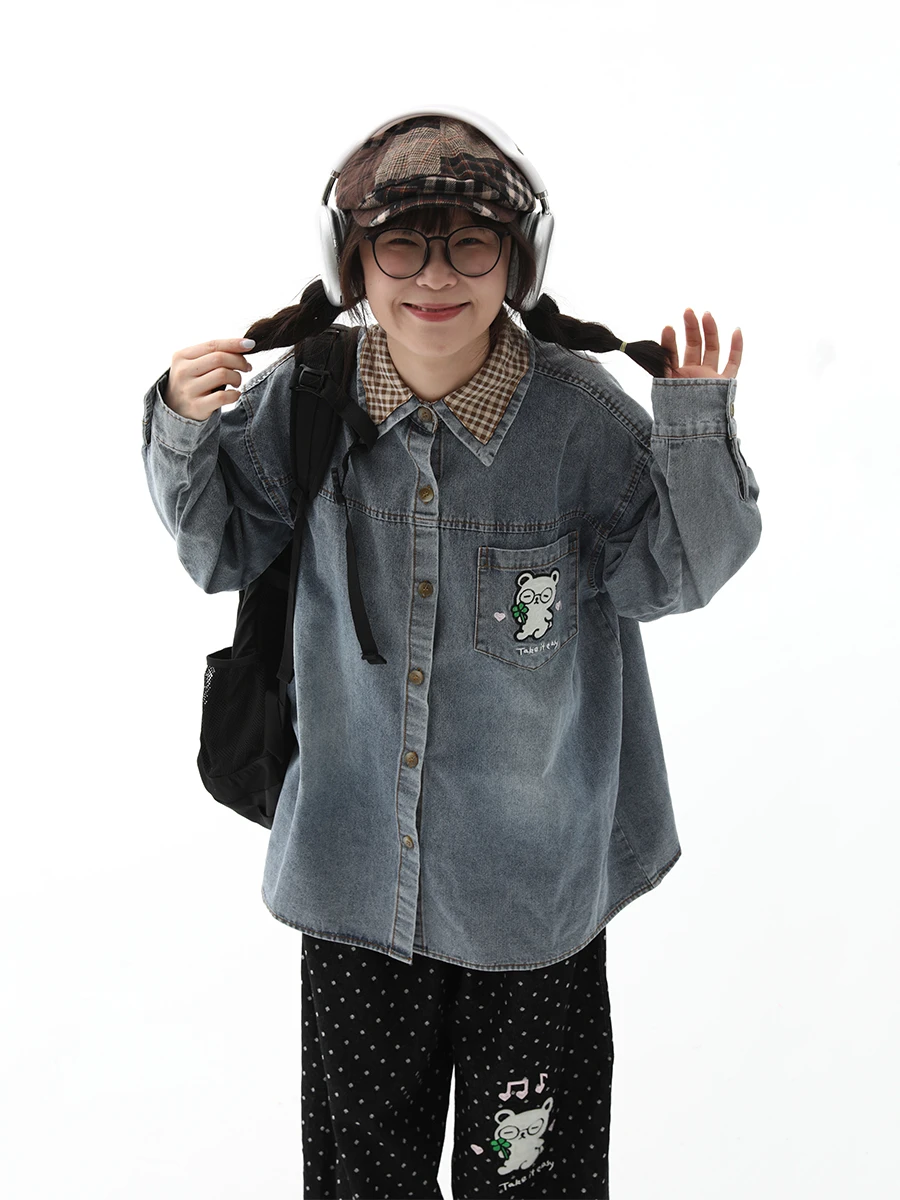 

Ретро-рубашка с вышивкой медведя, джинсовым клетчатым воротником и лоскутным узором, из чистого хлопка, с длинными рукавами, свободного кроя, женская, модная, дышащая, комфортная.