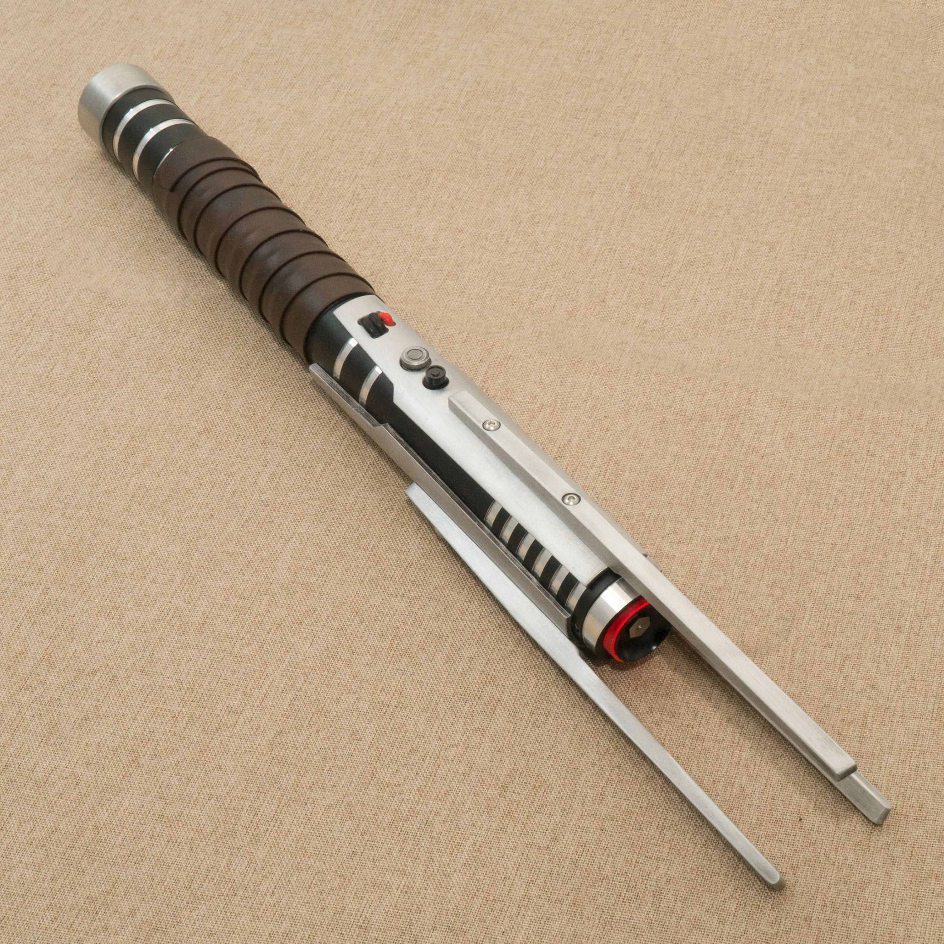 Mundi Barriss Offee Shaak Ti Starkiller Sith Stalker V2 General Compatibility Core Proffie V3.9 board 40 fonts view 5