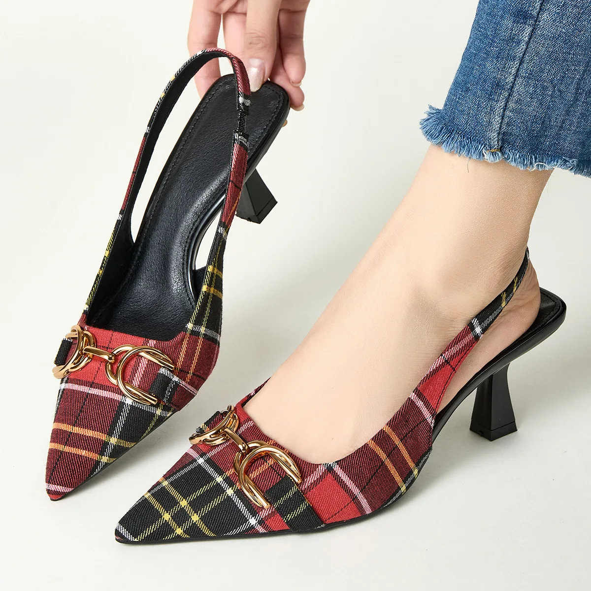 

Туфли Bloomsteps во французском стиле с заостренным носком на тонком каблуке, модные женские туфли на высоком каблуке в клетку, босоножки с ремешками на пятке.