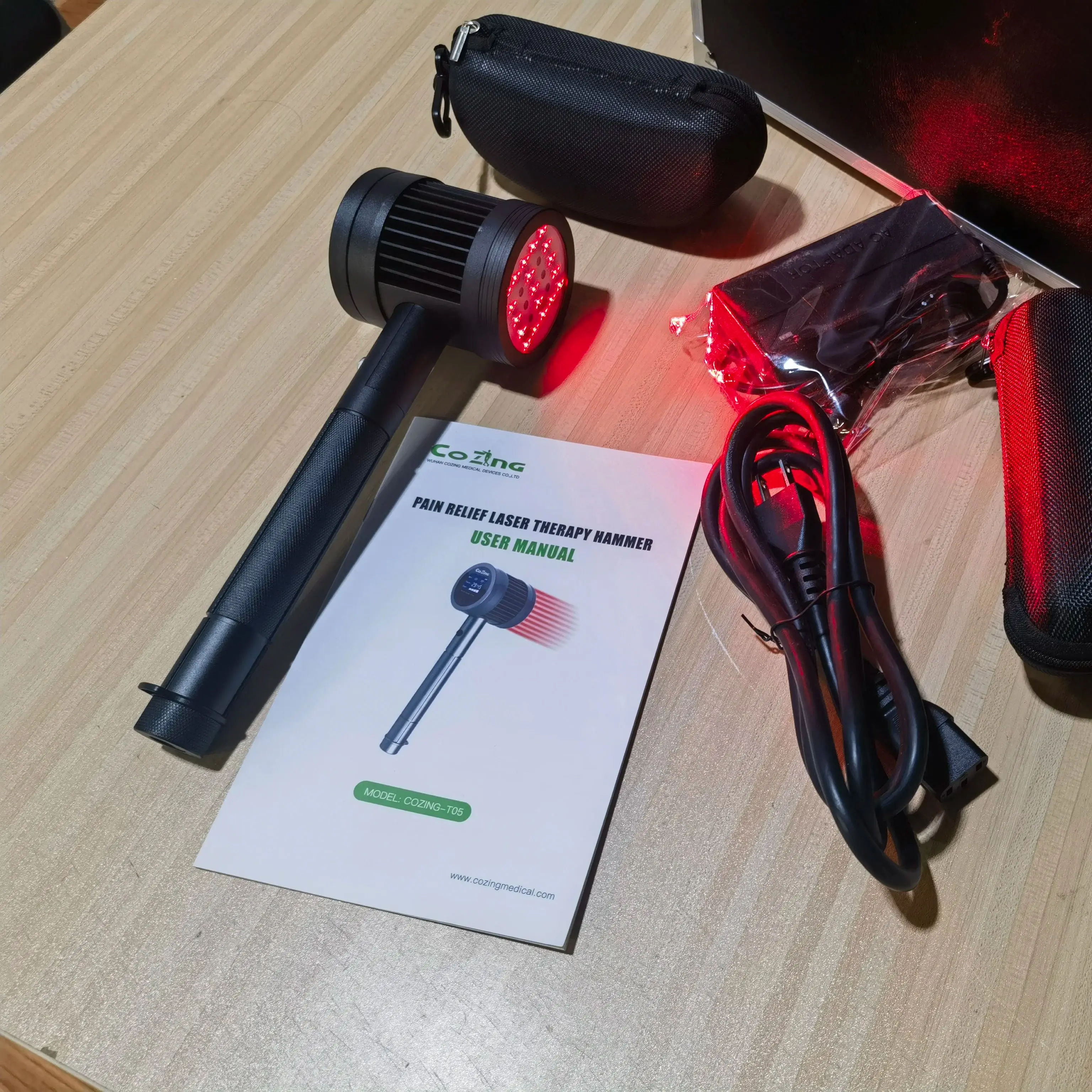 

HLKGO 25iodes 1295mW All-in-One Handheld Laser Therapy Device 650nm 808nm for Multi-Purpose Joint and Muscle Care