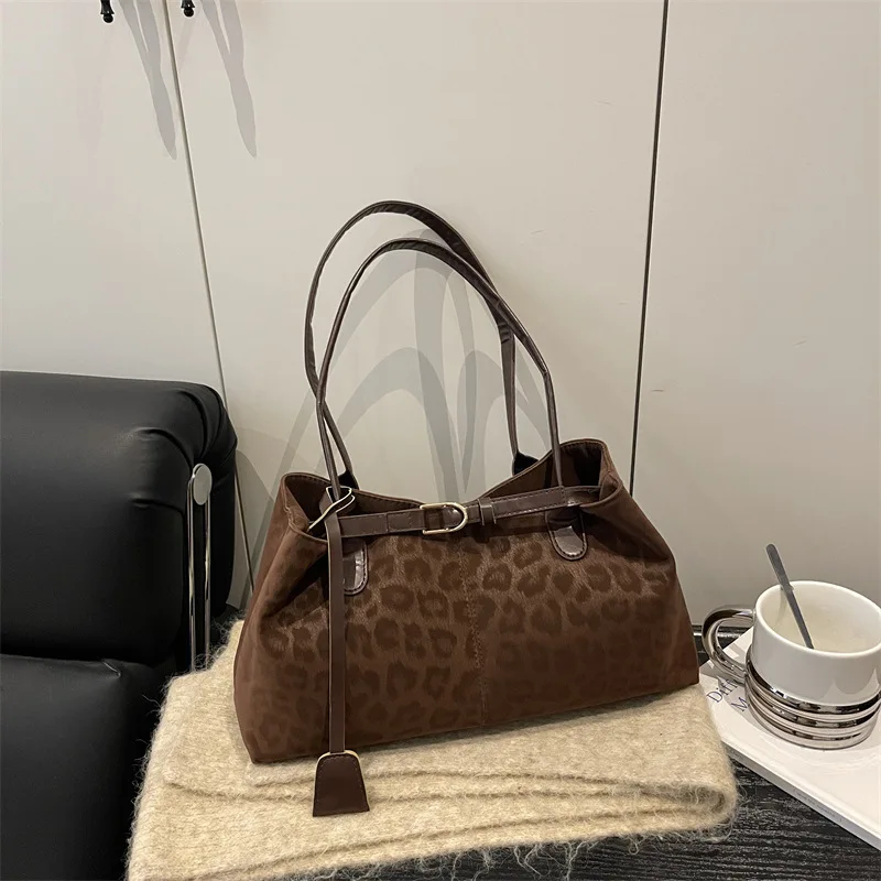 Vintage Flocked Leopard Tote Bag, Large Capacity Commute Shoulder Bag With Adjustable Belt Strap for Autumn Winter