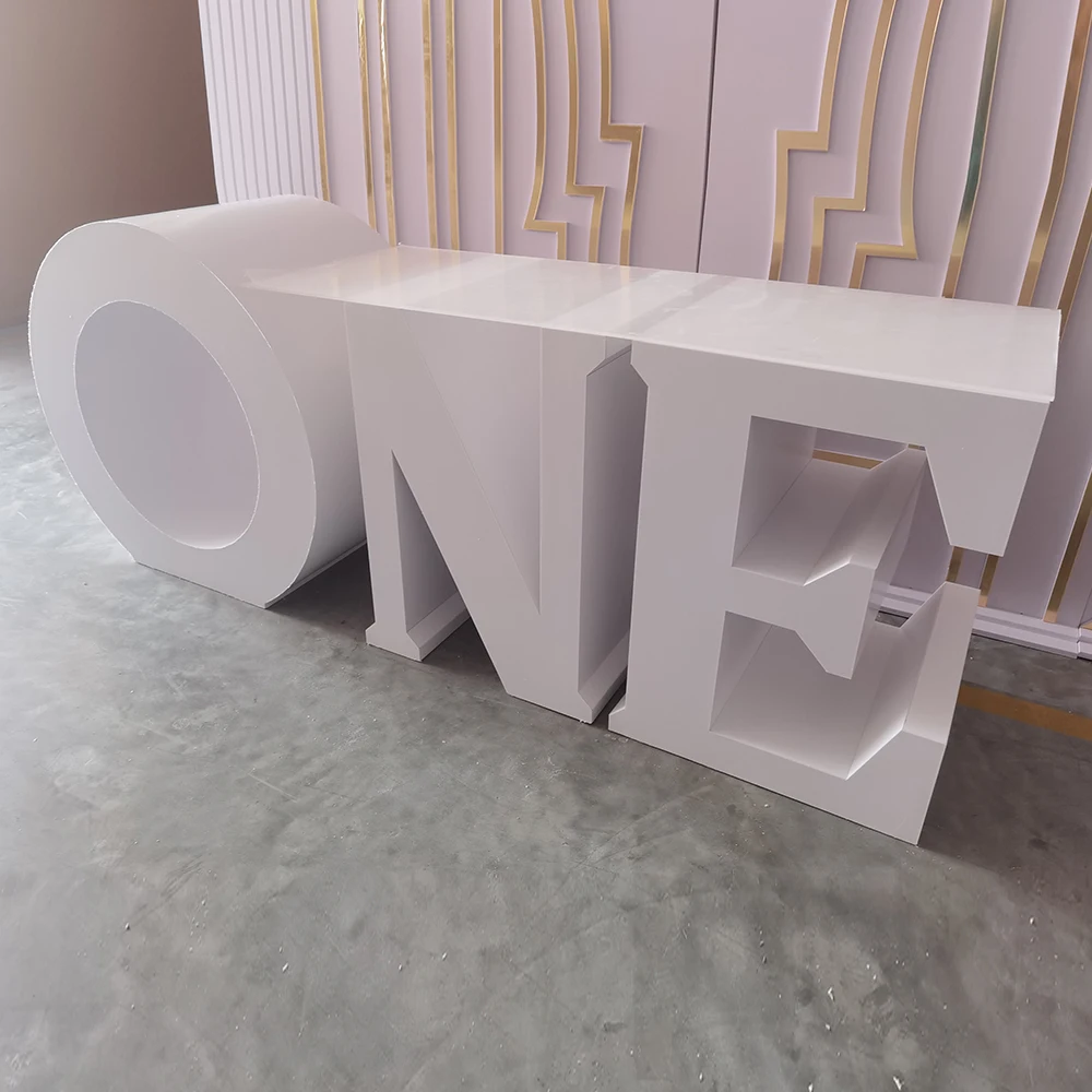 White Acrylic Marquee One Letters Table Base LOVE Table For Wedding Decoration