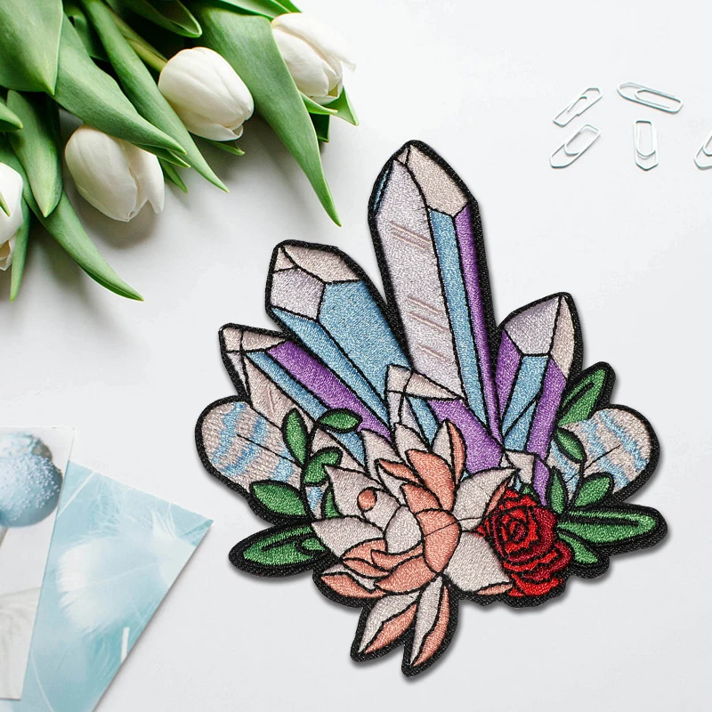 1PC Roses & Crystal Stones Embroidered Patch Iron On Sew On Patches For Clothing Cap Bag Jacket DIY Gift Badge With Hot Adhesive