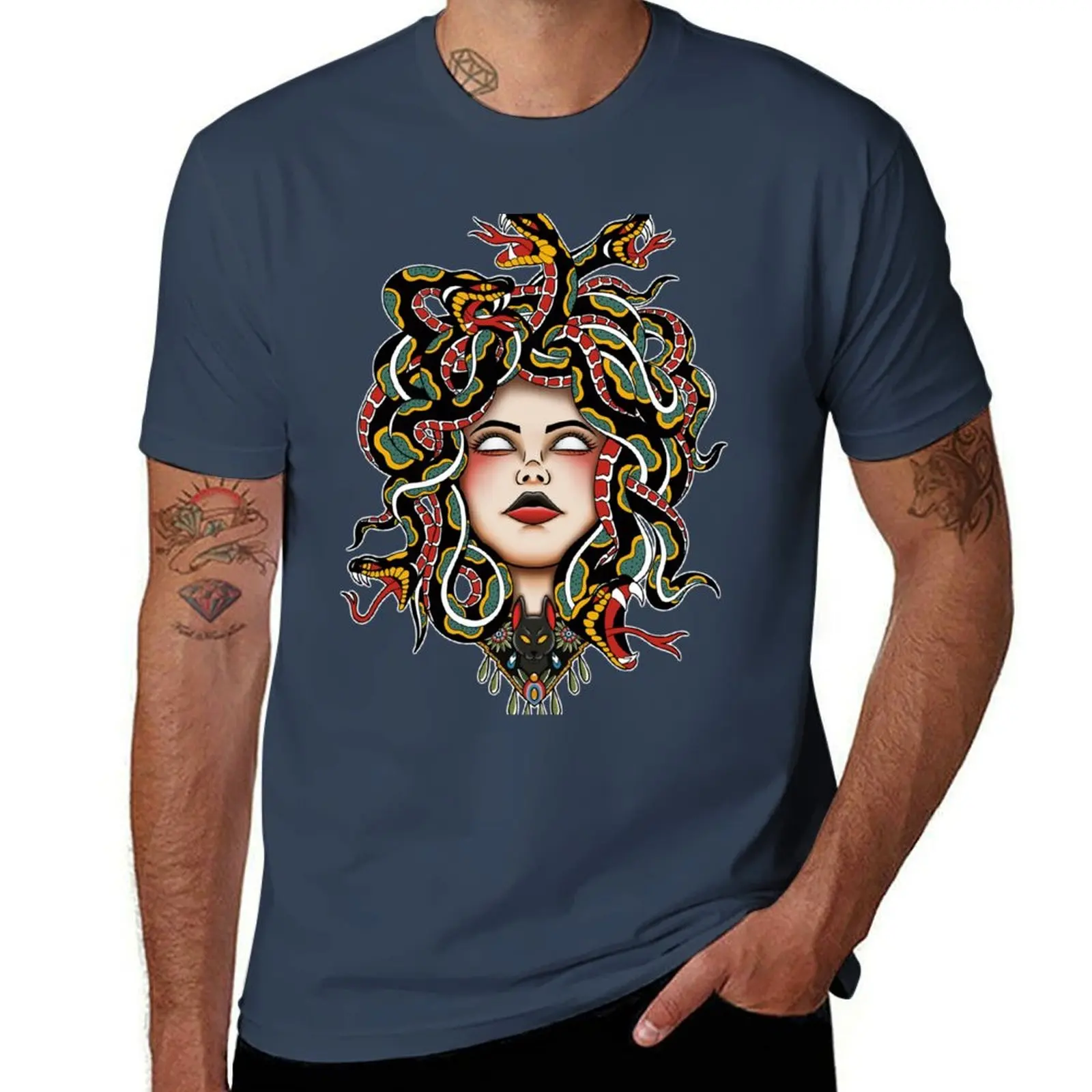 

Medusa old school T-Shirt High Quality Durable T-Shirt