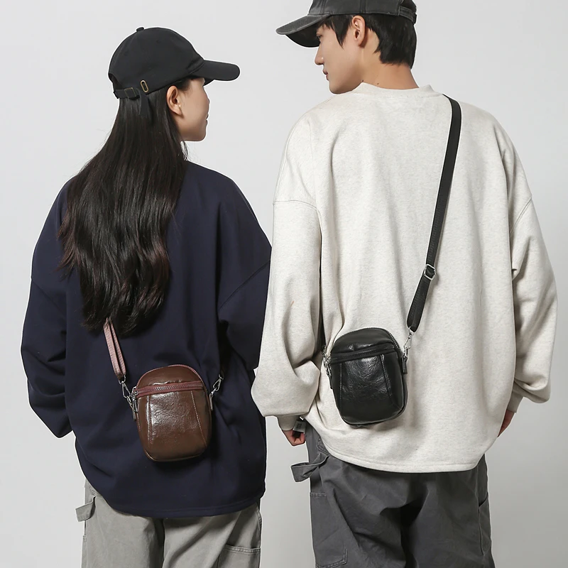 

Minimalist Crossbody Bag Waterproof Lightweight Sling Bag Hold Keys Coins Phone for Dating Outing Shopping Couple's Shoulder Bag