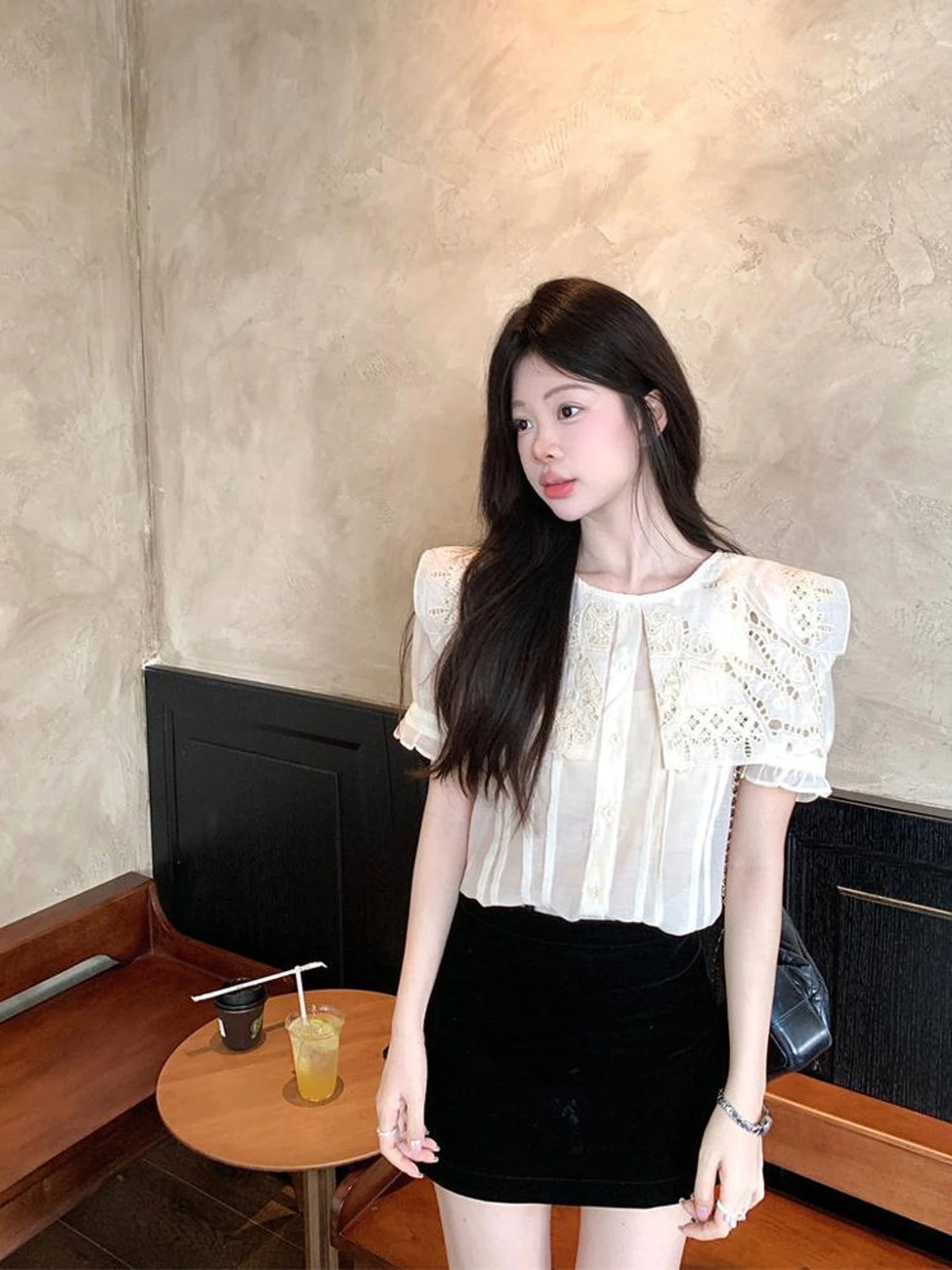 

Spring 2026 Women's Slim Fit Embroidered Lace Bubble Sleeve Shirt Korean Style Big Collar Flounce Hem Short Sleeve Casual Shirt