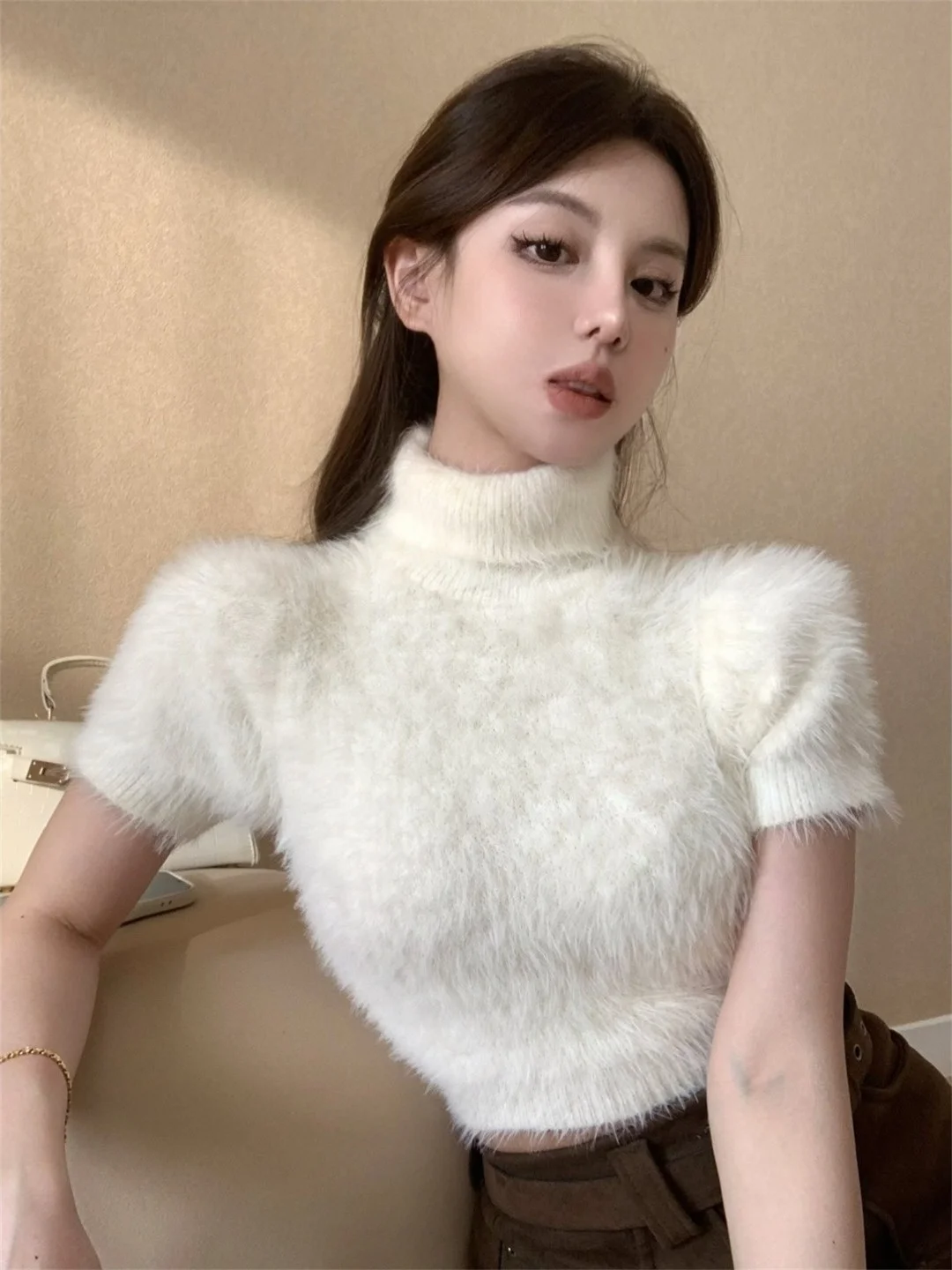 

Spring Short Sleeve Knitted Mink Fur Top Slim Fit Elegant Casual Youth Women's Fashionable Loose Style Knitted Shirt