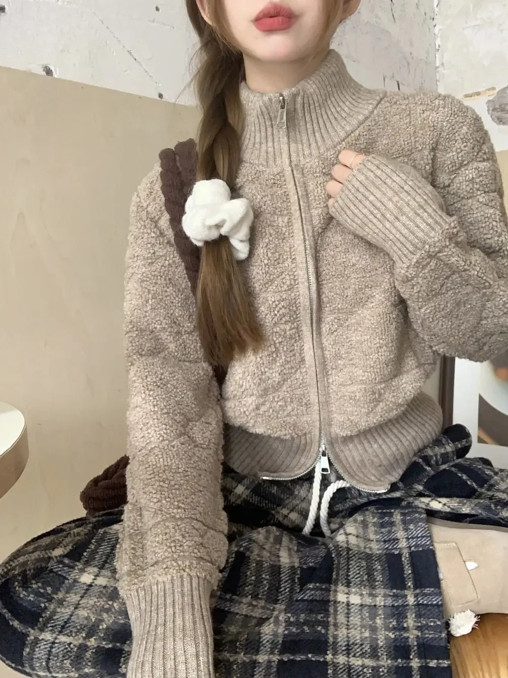 

Women Short Loose Stand Up Collar Long Sleeved Sweater Jacket 2025 Autumn Winter New Soft Slimming Knit Cardigan Top