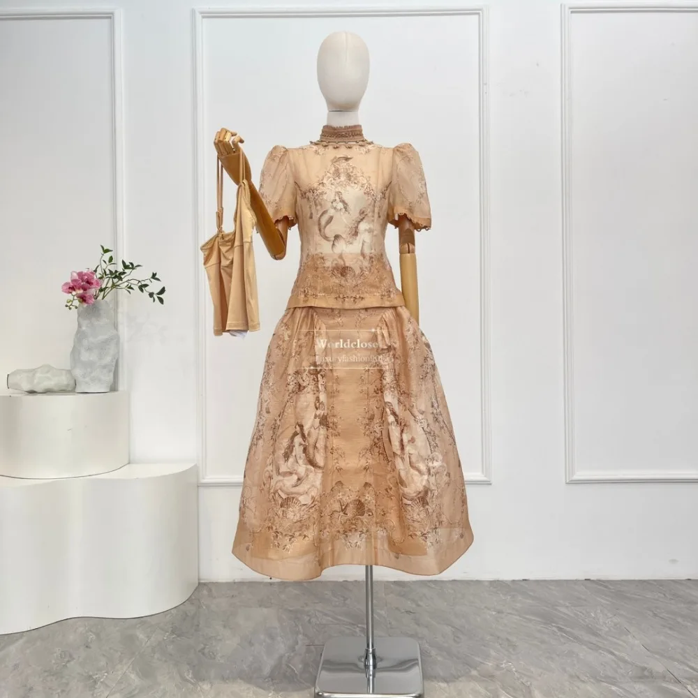 เสื้อกั๊กลายเงือกสีน้ำตาลอ่อนและชุดกระโปรงยาวปานกลางคุณภาพสูงเหมือนในรูปปี 2025