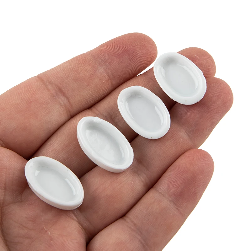 5pcs Ant House Water Food Ant Feeding Bowl 1.8x1.3cm Random shape Ant Farm Feeder Nest Insect Pet Anthill