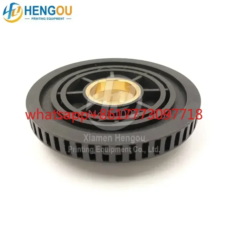 Printing machine accessories CD102 paper receiving suction wheel deceleration suction wheel suction wheel 93.526.353F