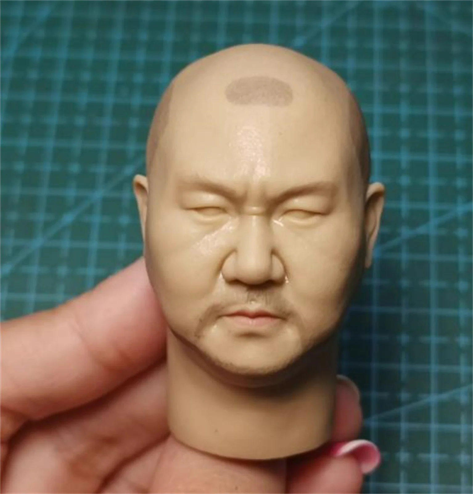 1:6 Scale Unpainted… - image