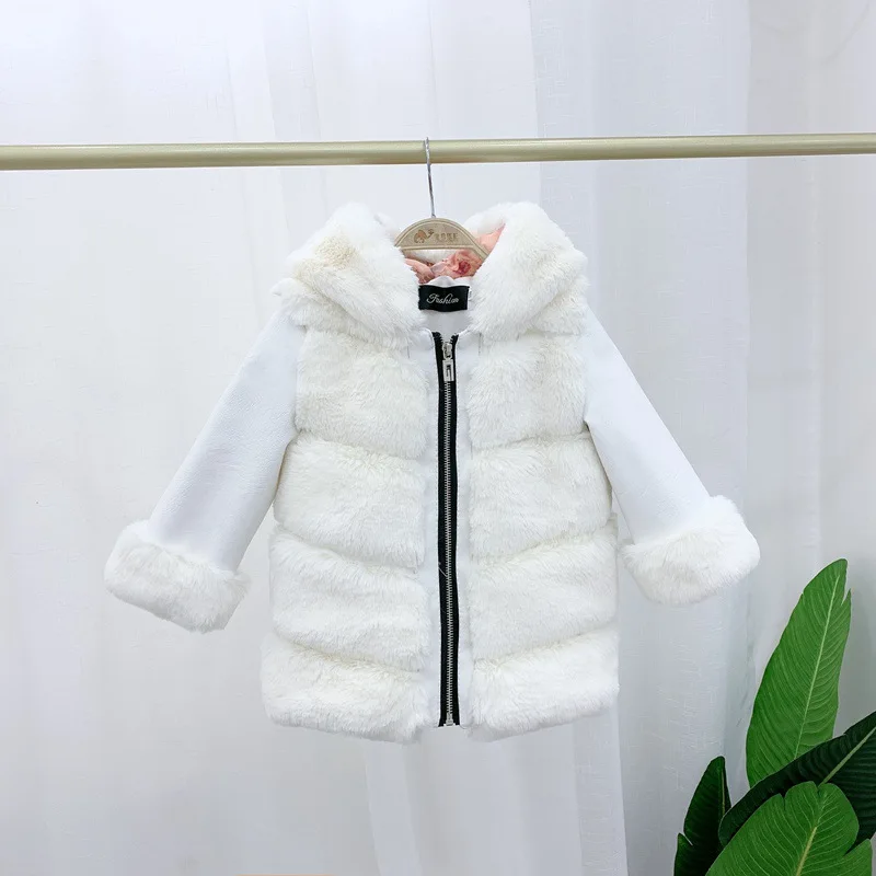 2023 autunno neonata vestiti invernali cappotto di cotone coreano Unisex capelli di coniglio con cappuccio imitazione pelliccia corta calda tinta