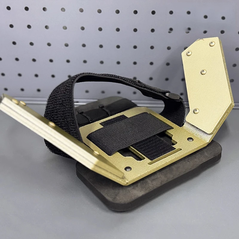 Outdoor Portable EDC Multifunctional Tactical Shoulder Armor Mild Defense Tool (Cosplay Prop)