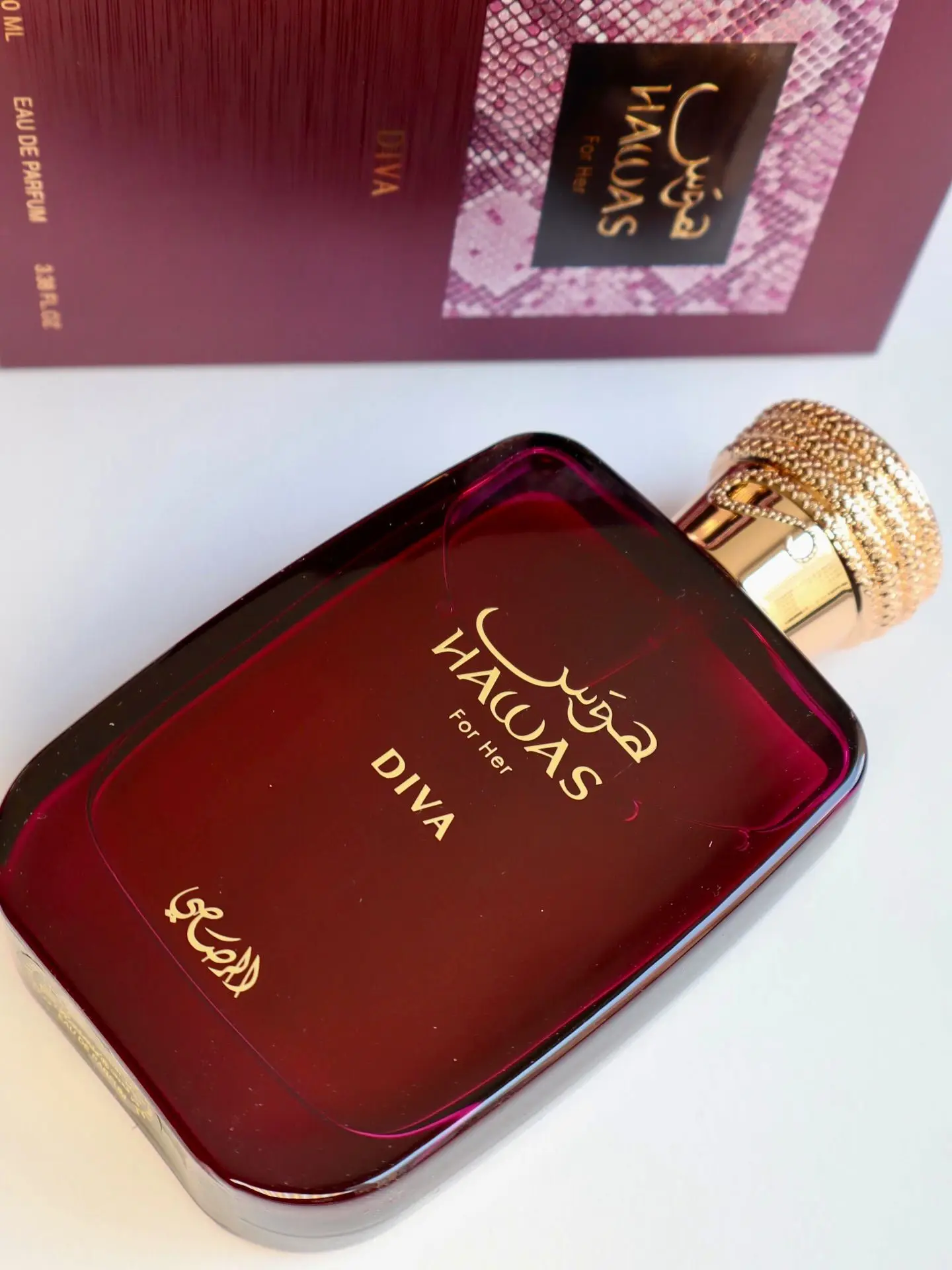 Hawas Diva Eau de Parfum For Women 3.38 Fl Oz (100ml), Long-Lasting Oriental Floral, Sweet Red Fruits Lychee Rose & Vanilla Musk, Day to Night Wear