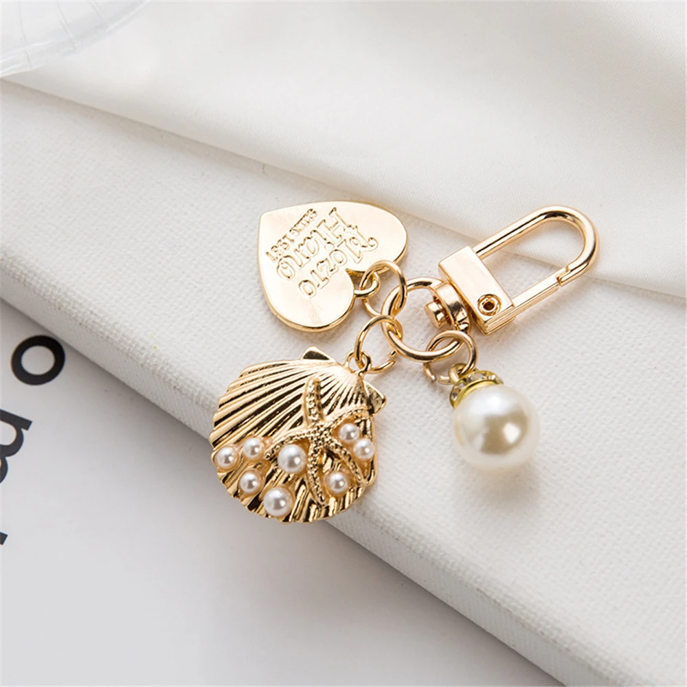 Pearl Keychain with Metal Letter Heart Tags Women Girls Car Bag Charms Cute Gold Color Key Rings Jewelry Accessories