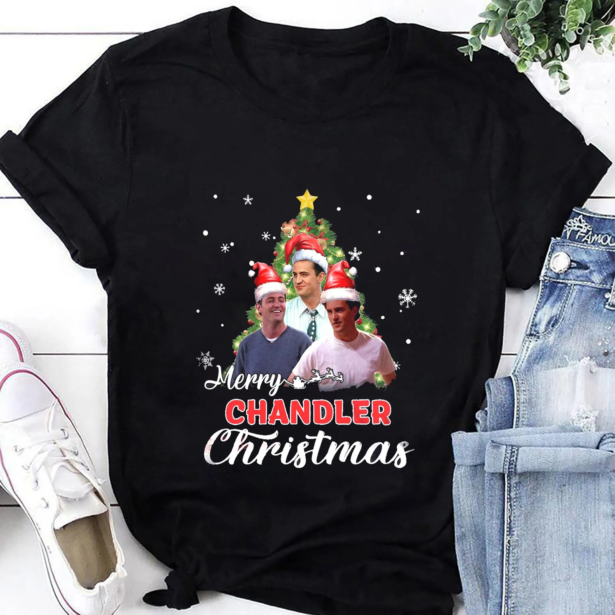 Merry Christmas Chandler Bing Matthew Perry T-shirt Chandler