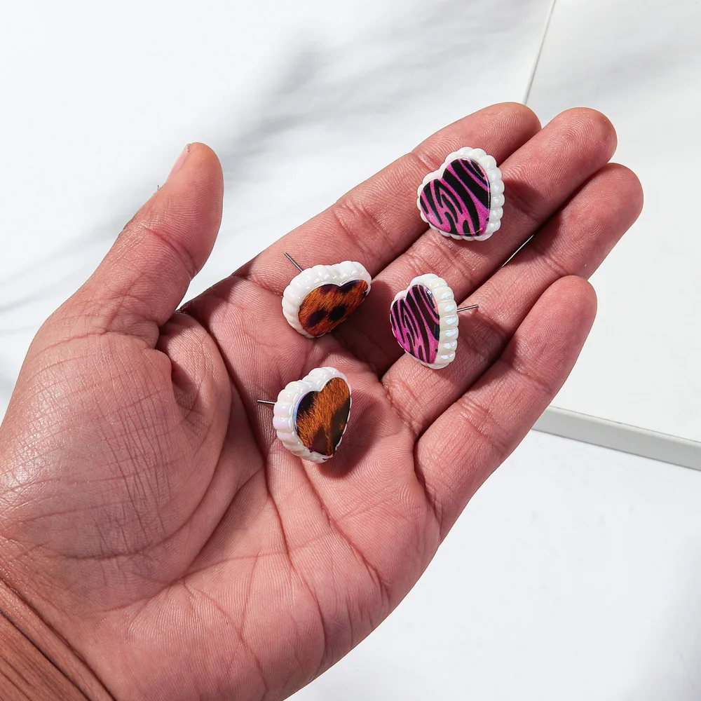 3 pasang/Set anting kancing akrilik hati macan tutul untuk wanita baru warna metalik kecil cinta persik anting perhiasan hadiah Hari Valentine