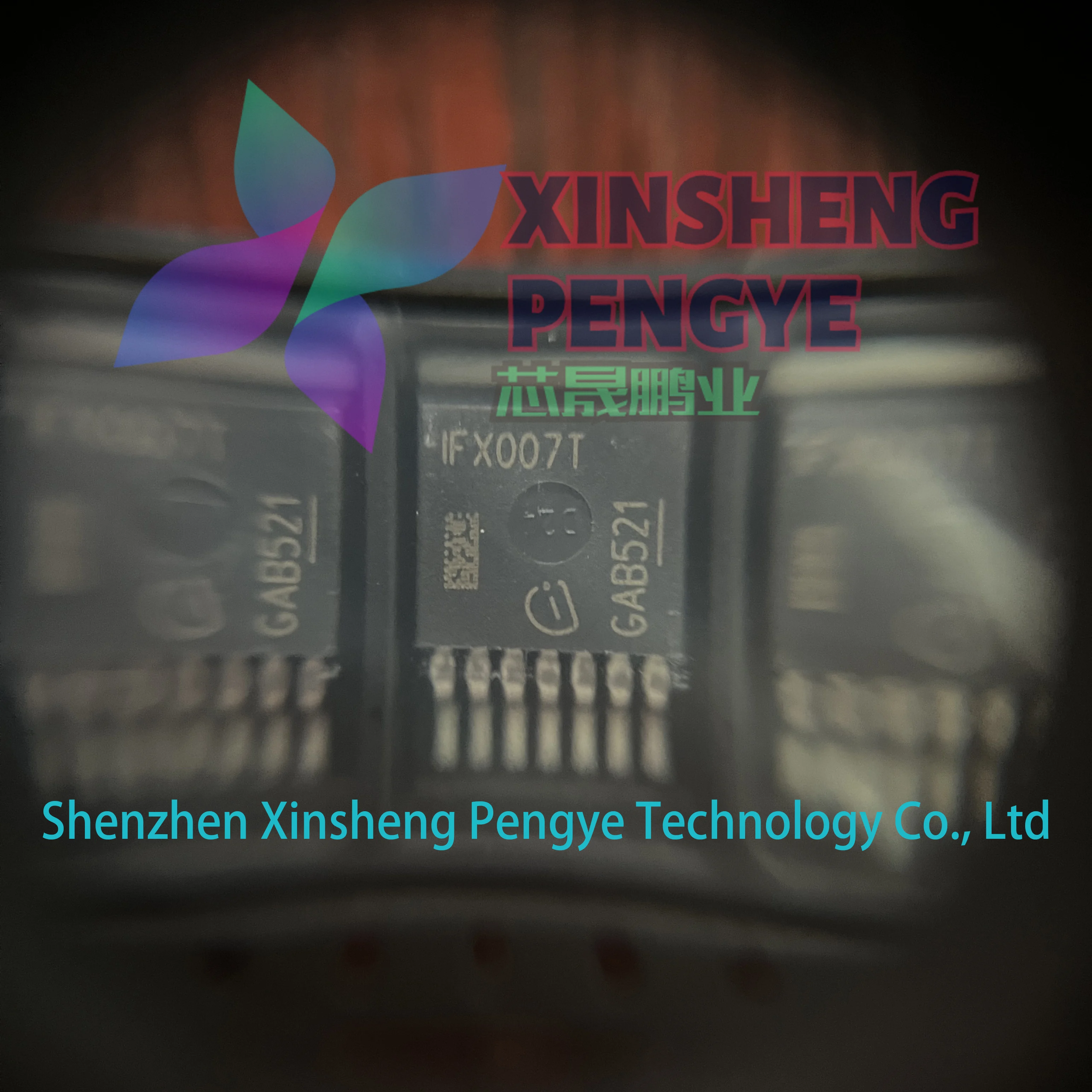 100%新品、オリジナルのIFX007TAUMA1、マーキングIFX007T、パッケージTO-263-7-1、パワーMOSFETハーフブリッジゲートドライバIC、在庫あり