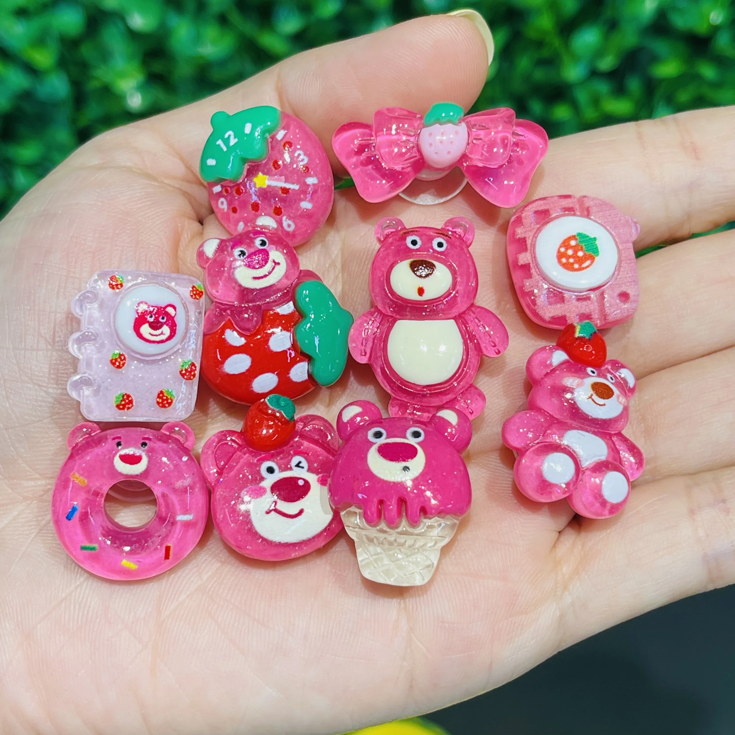 10Pcs Mesuca Cartoon Lotso Strawberry Resin Sandals Buckle Clog Charms Garden Shoes Decorations DIY Wristbands Kids Xmas Gift