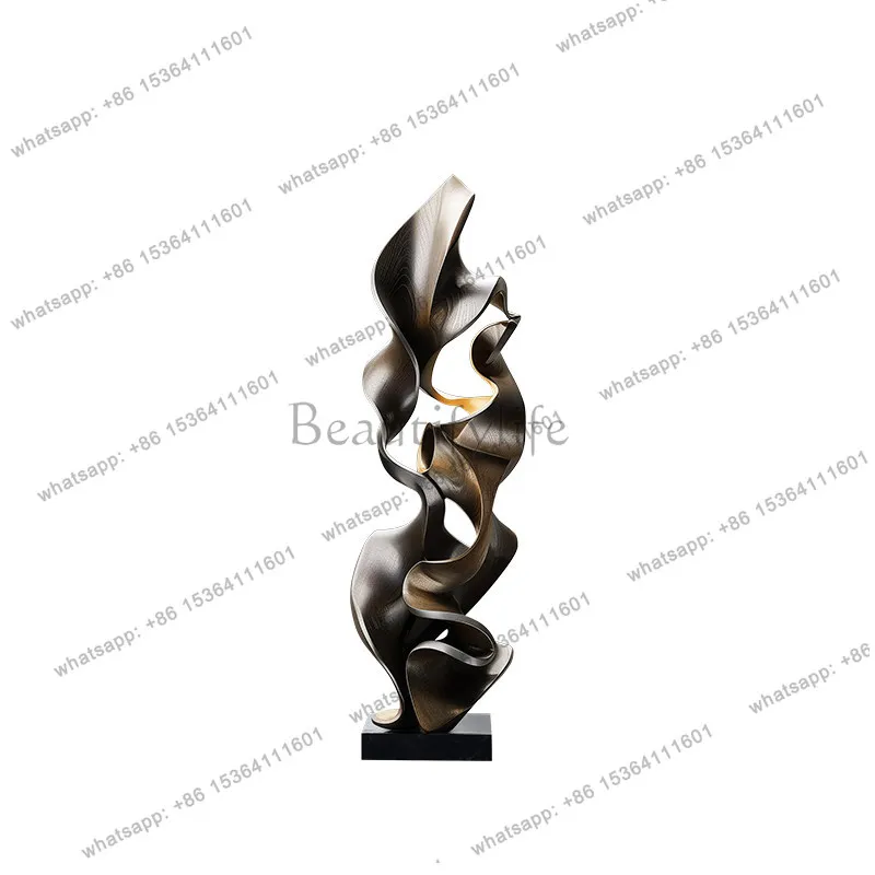 

Abstract solid wood sculpture ornaments, high-end creativity, light luxury hotel model room entrance decoration