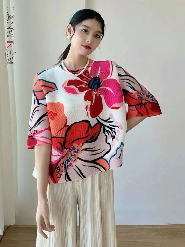 LANMREM, blusa plisada con estampado de flores para mujer, cuello redondo, media manga, Top corto holgado, ropa elegante para mujer, novedad de 2025, 2DB2275