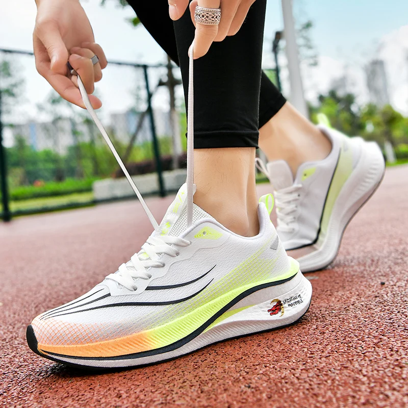 Men's casual sneakers four season new light breathable racing running shoes wear resistant students soft sole speed sports shoes