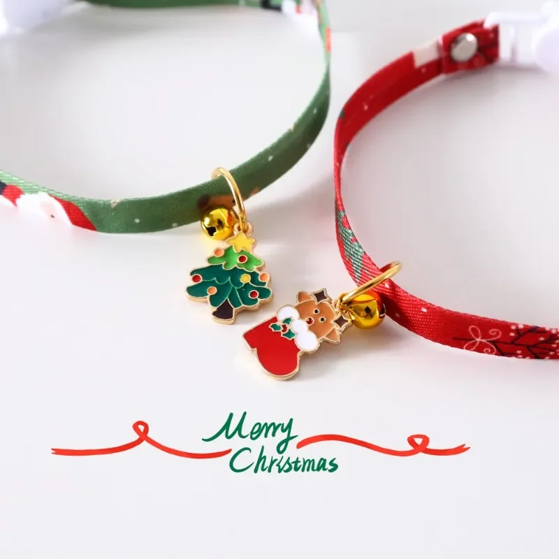 Pet Christmas Pendant Bell Collar Anti-choking Safety Buckle Adjustable Choker Cat Dog Accessories Elk Christmas Stocking Wreath