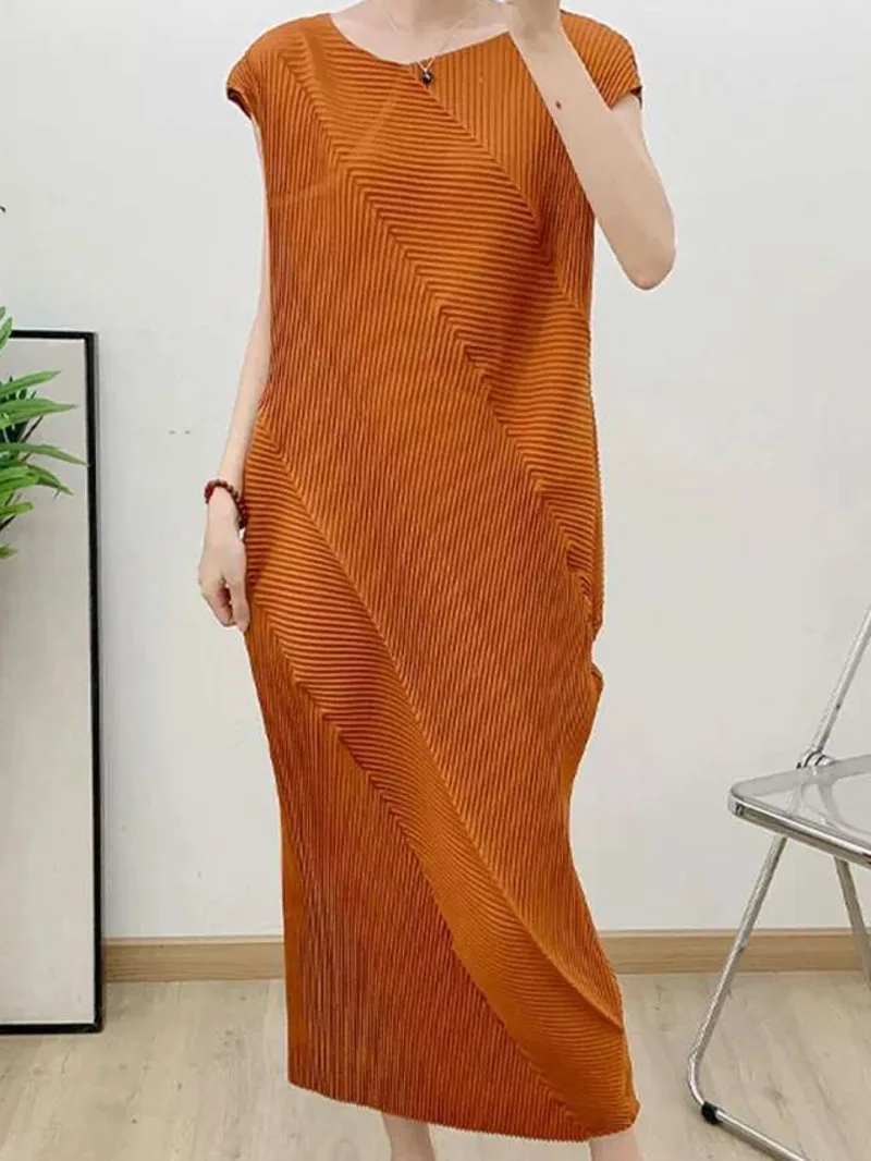 

Pleated Dress Minimalism For Women O-neck Sleeveless Solid Color Casual Dresses 2024 Female Summer New Clothing LF3N